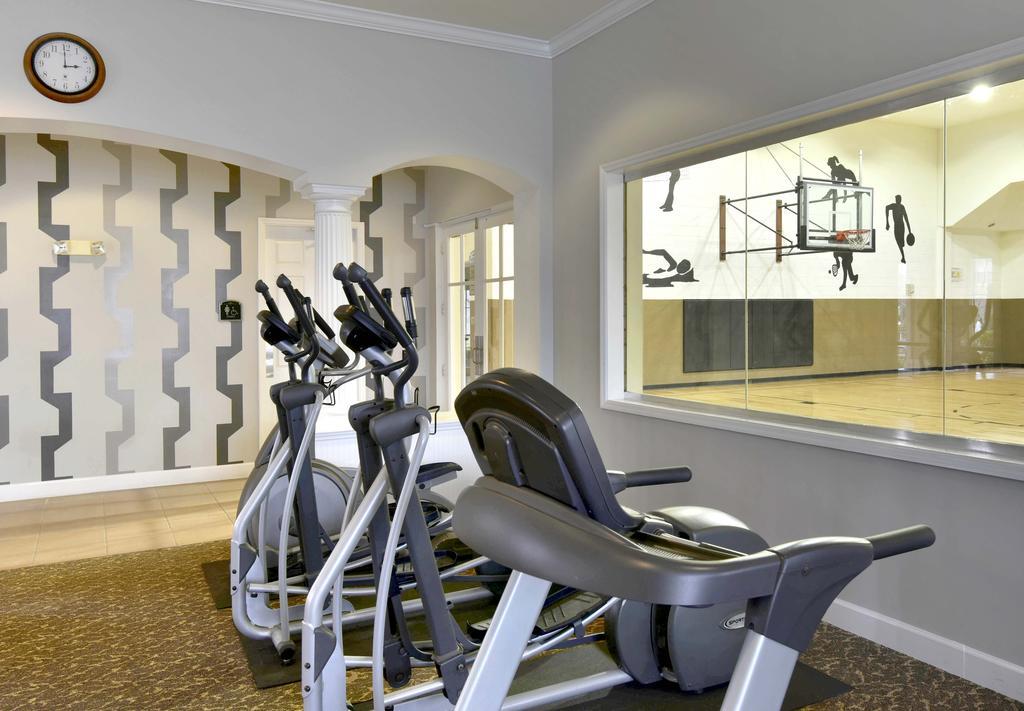 Апартаменти Oakwood Living Raleigh At Brier Creek Дарем Екстер'єр фото